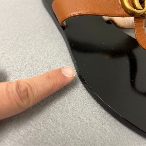 Gucci Double G Logo Leather Thong Sandal Womens 40 US 9 Summer Beach - Picture 12 of 16